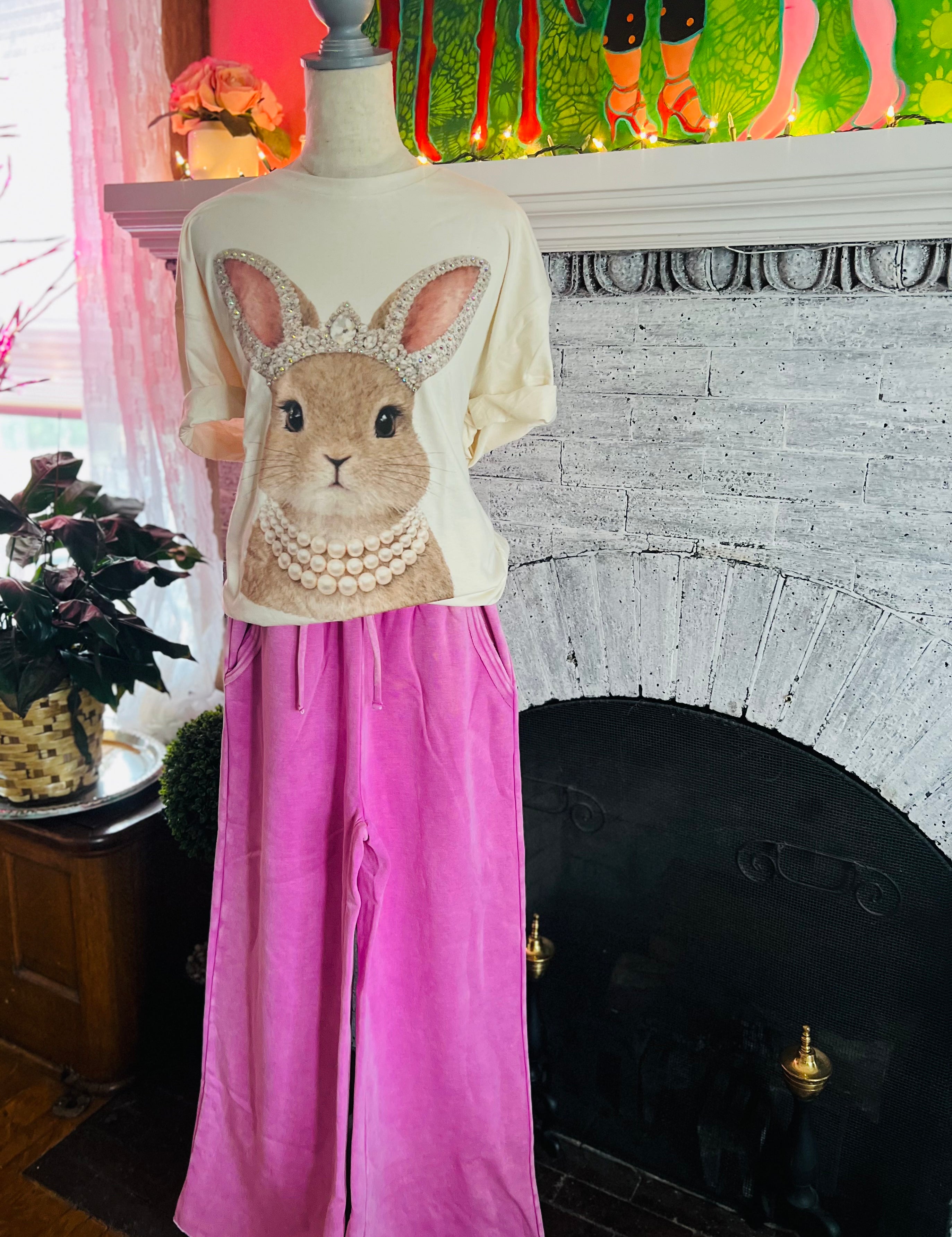 NEW- Rhinestone Bunny with Pearls Cream Graphic Tee