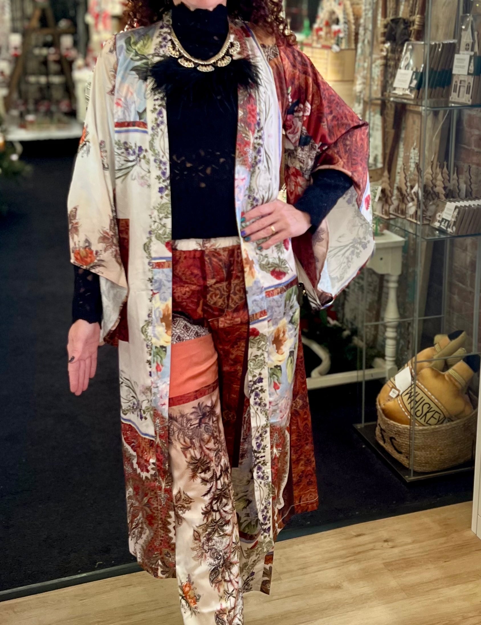 Tour The World Silk Kimono Set