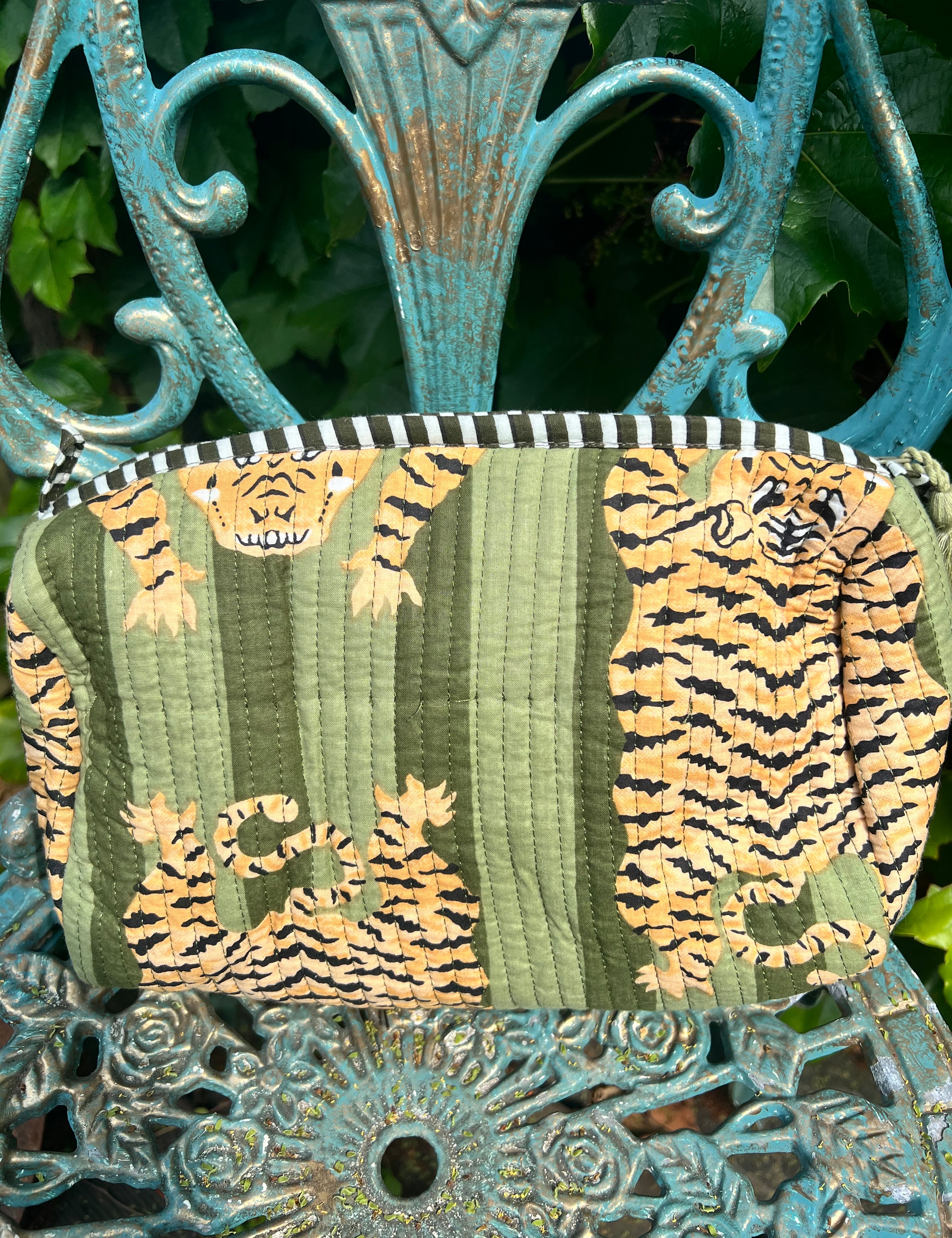 Tiger Queen Pouch Set