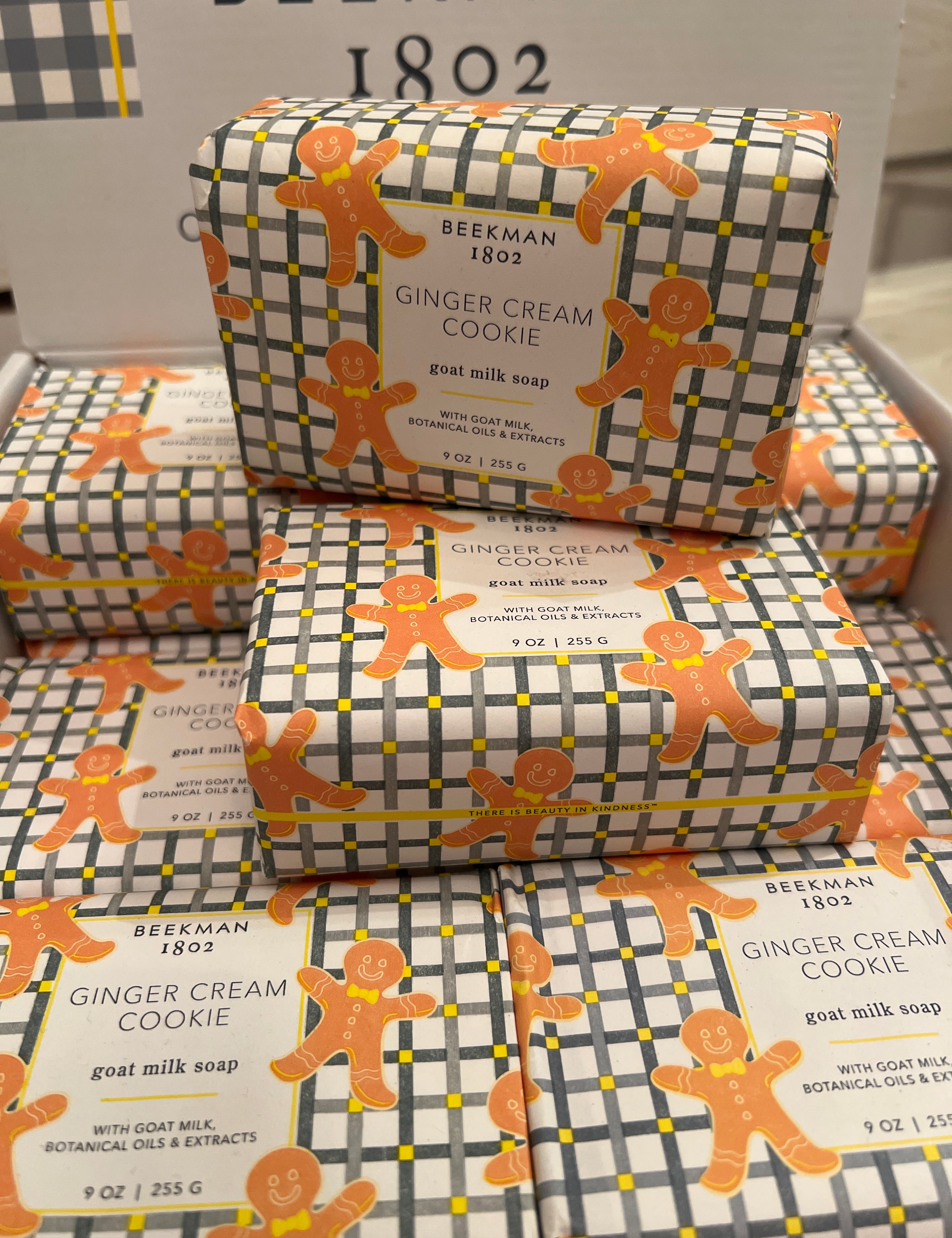 *Beekman - Ginger Cream Cookie Bar Soap