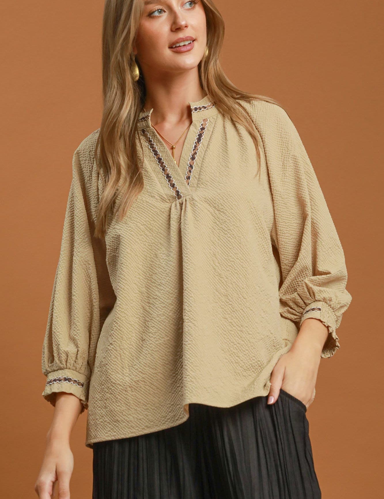 Puff Sleeves V Neck Collared Top