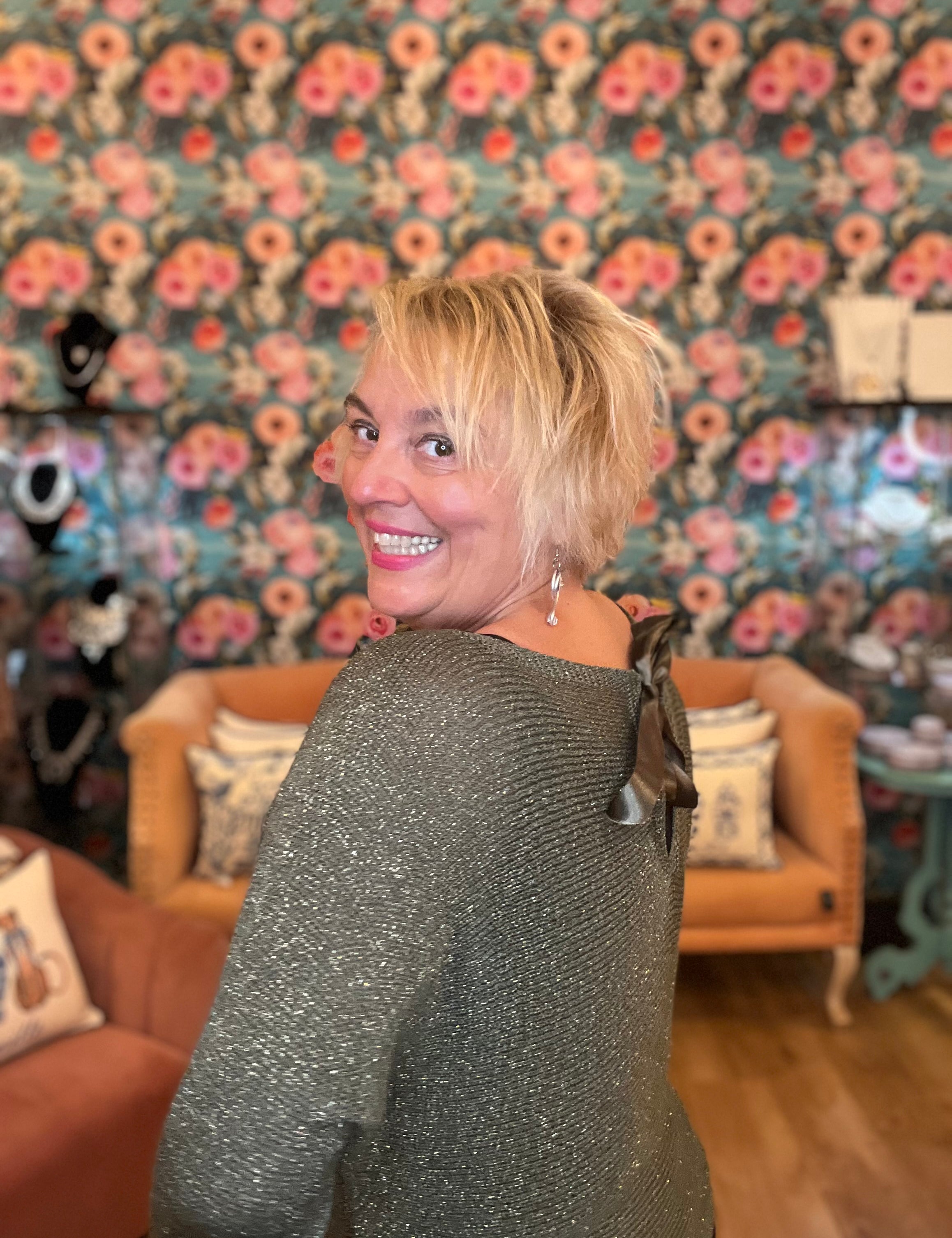 Looking Cute Bow Sweater