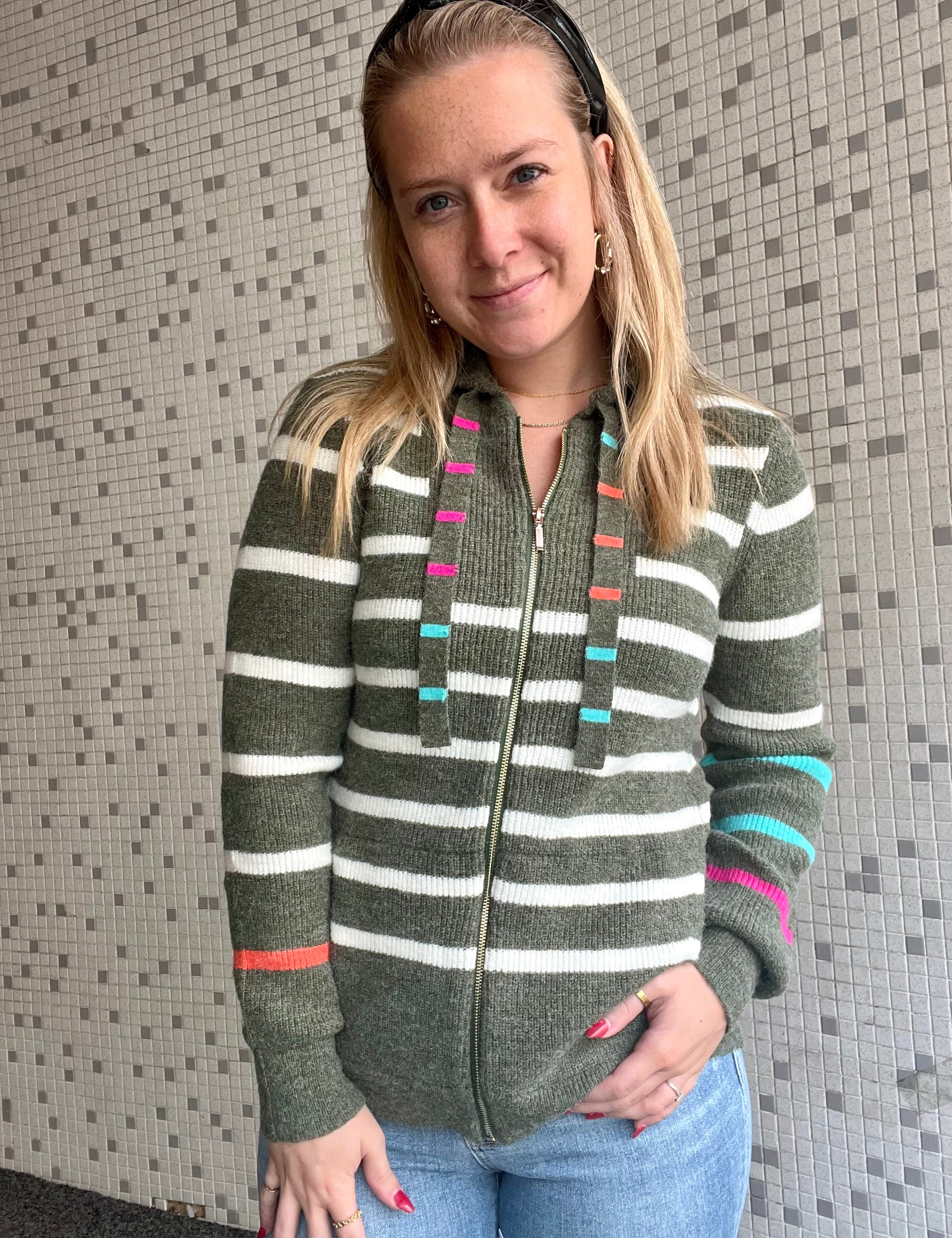 Renuar - Chive Stripes Zipper Sweater