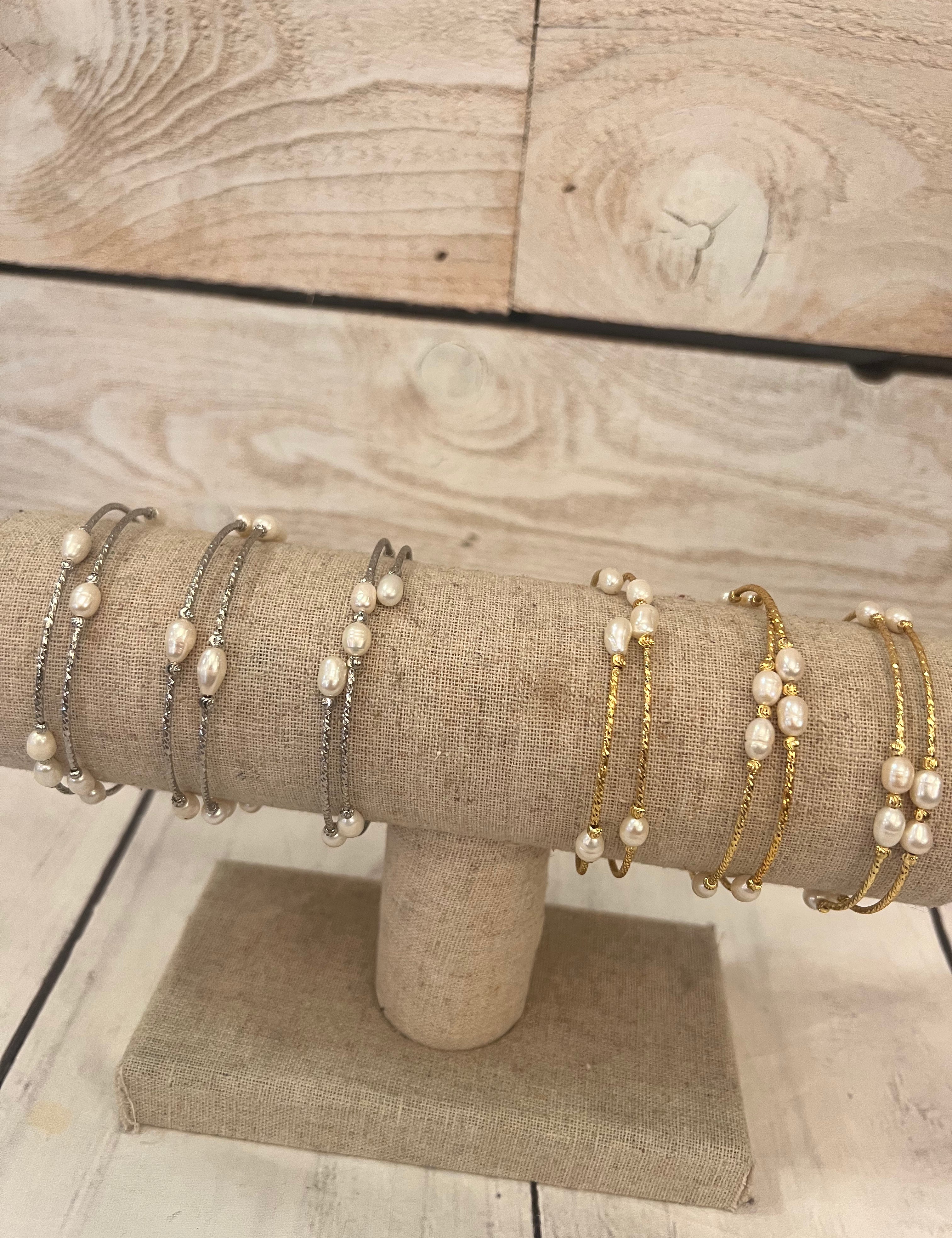 Dainty Fresh Water Pearl Bracelet