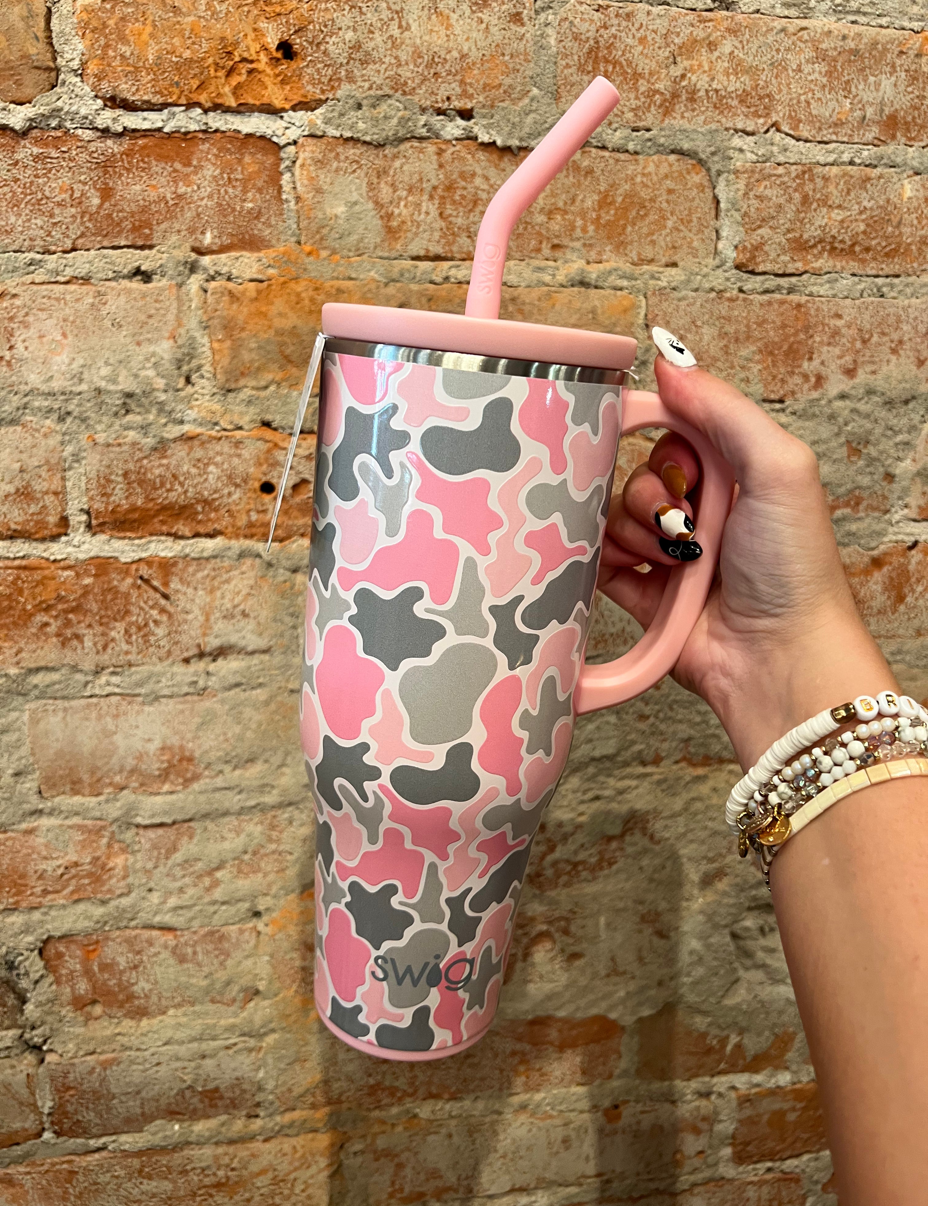 Swig - Blushing Camo 40oz Mega Mug