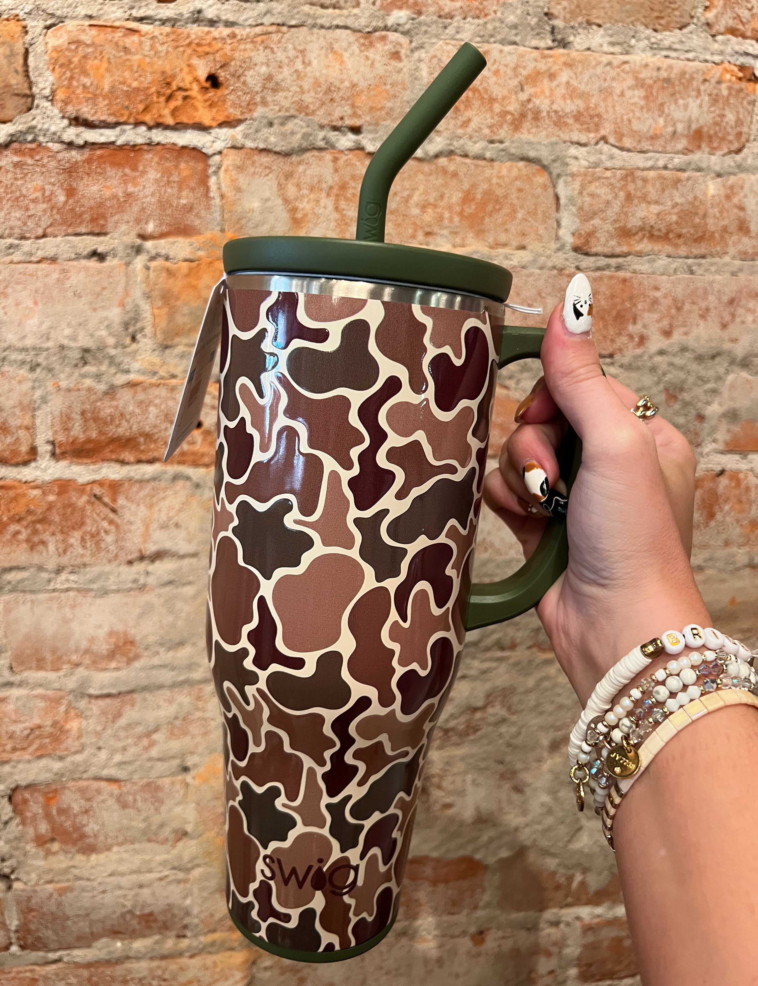 Swig - Hunting Camo 40oz Mega Mug