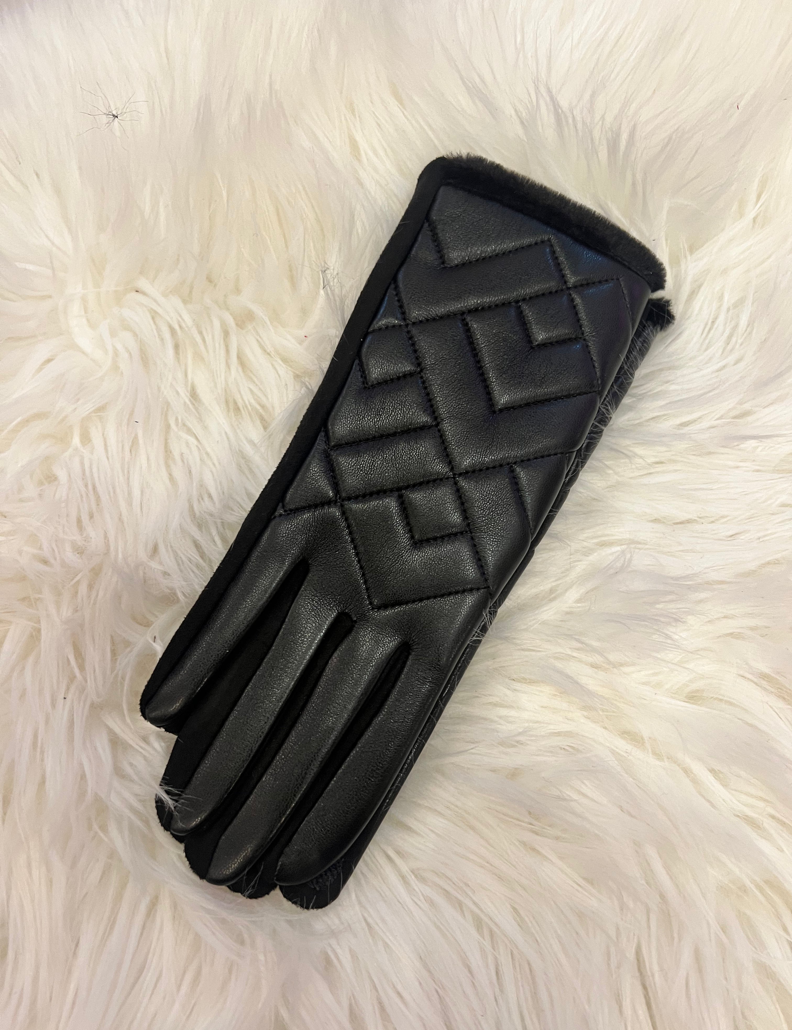 Diamond Quilted Faux Leather Gloves