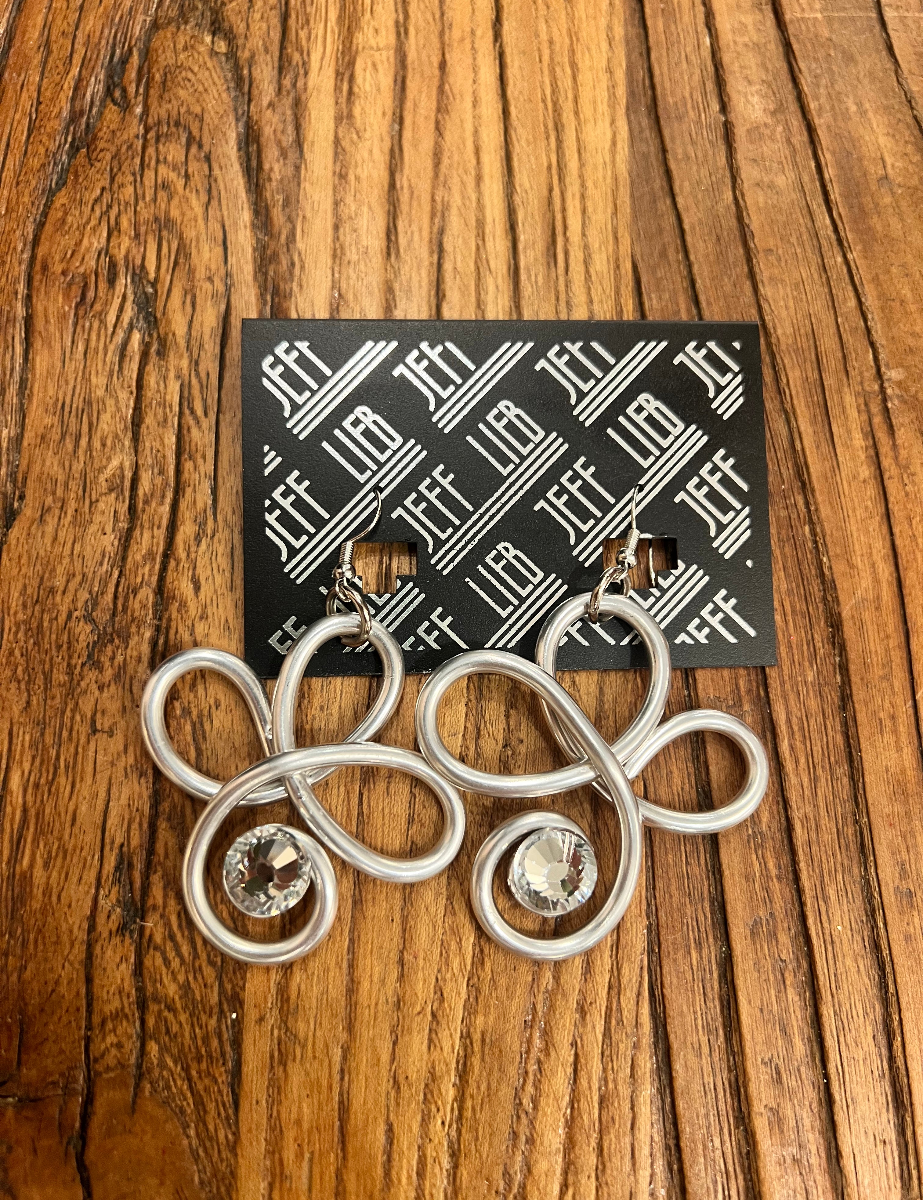 Classic Swirl Earrings by Jeff Lieb