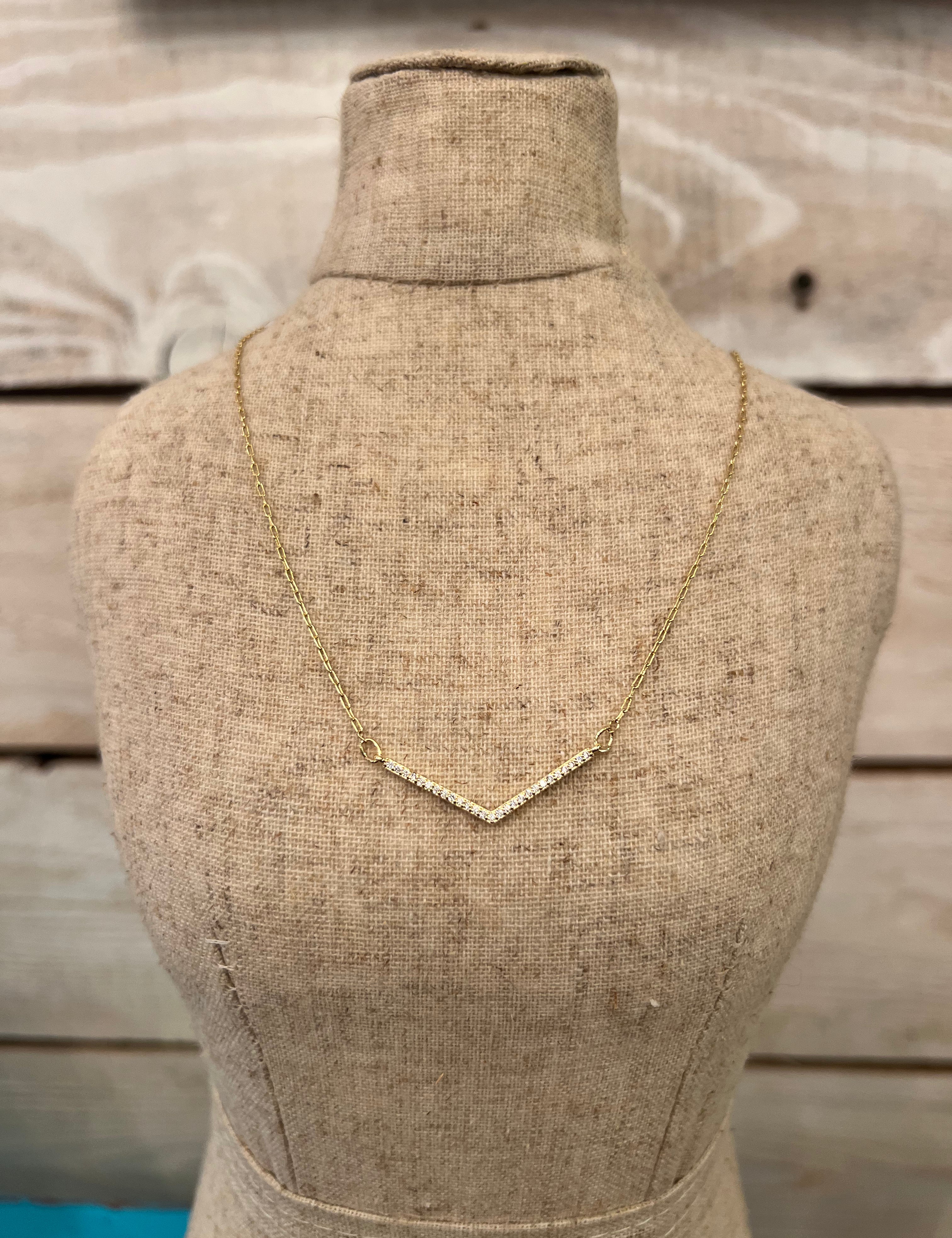 **Gold Sparkling V Necklace