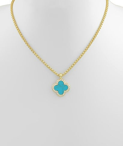 Small Sparkling Clover Necklace